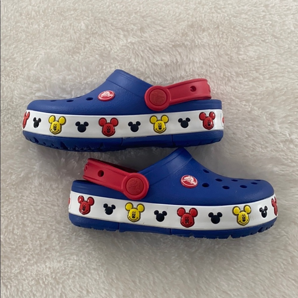 CROCS Disney Mickey Mouse Kids Shoes Size 12